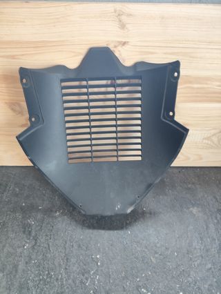 Cubre radiador burgaman 250 y 400