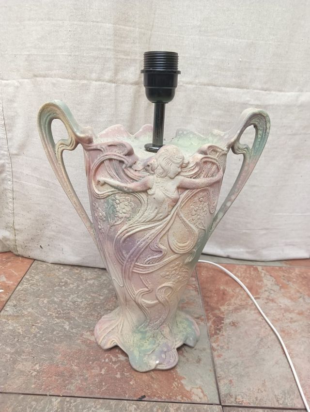 Lampara mesa con pantalla