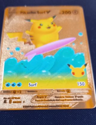 Carta  dorada Pikachu