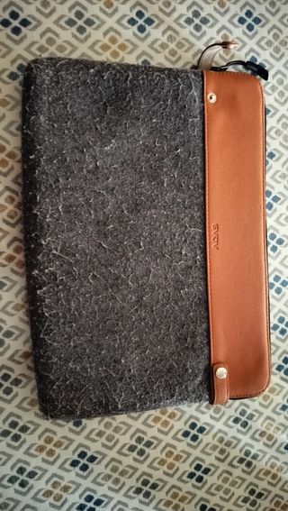 Funda Ultrafina H16 para MacBook Air/Pro 13” (H16-