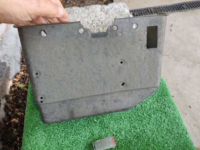 CAJA INTERIOR GUANTERA MB W123