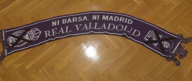 Bufanda ni Barça ni Madrid Real Valladolid
