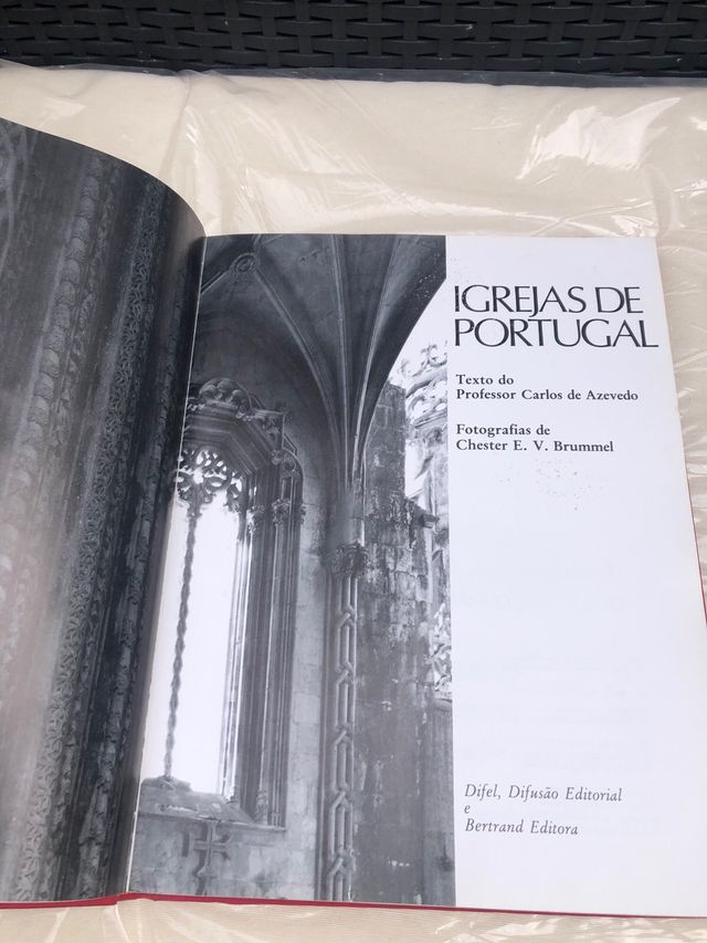 Livro Igrejas de Portugal Carlos de Azevedo