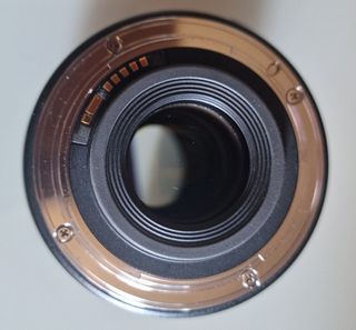 Objetivo Canon 17-85.