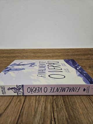 Livro Finalmente O Verão