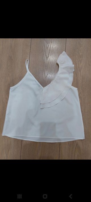 Blusa volante talla S. Perfecto estado