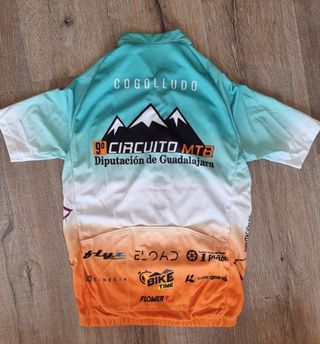 Maillot talla S hombre NUEVO