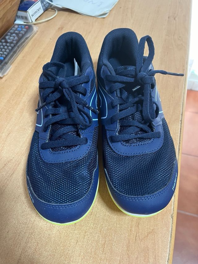 Vendo zapatillas atletismo con clavos