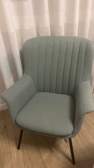 Butaca de diseño verde menta