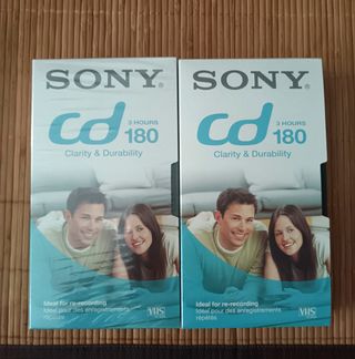Cintas VHS virgenes.