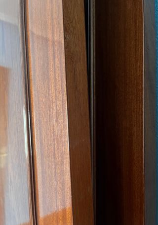 Dos puertas de madera