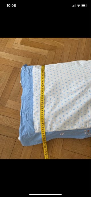 Cuscino NKD con federa ricamata a mano