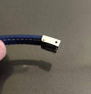 Pulsera de cuero y acero inoxidable