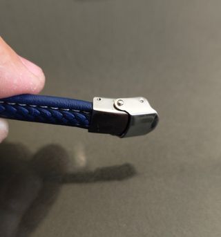 Pulsera de cuero y acero inoxidable