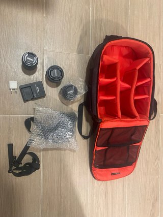Nikon D3400 18-55 + 50 + 35mm + cargador + mochila