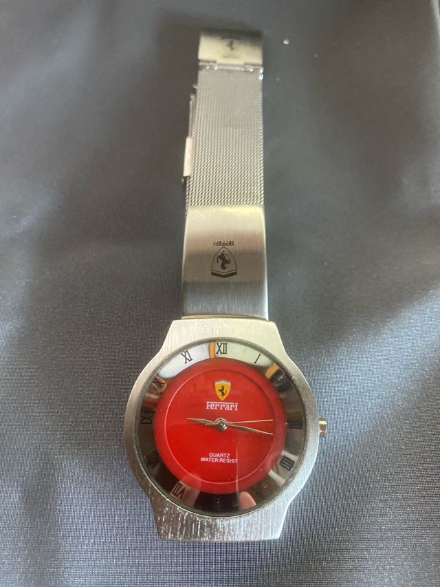 Reloj esfera ferrari