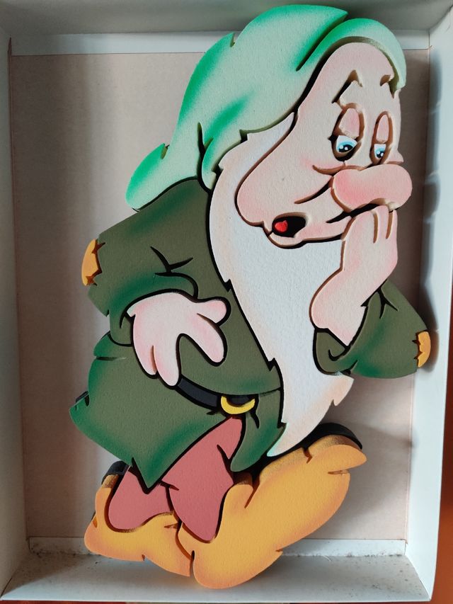 Personaggi cartoon in polistirolo