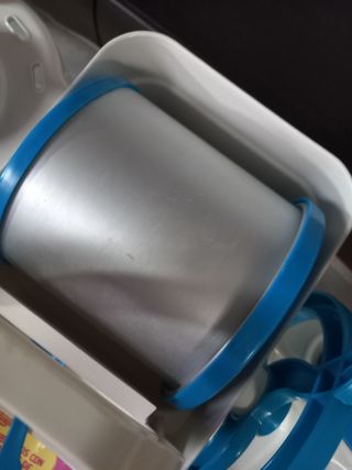 Heladera y polera de famosa