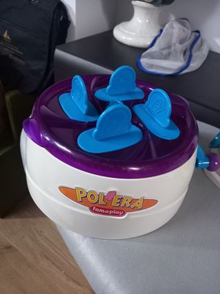 Heladera y polera de famosa