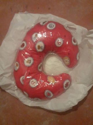 Cojín lactancia con funda