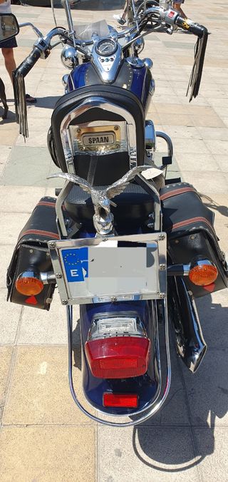 Moto Kawasaki V Classic 800