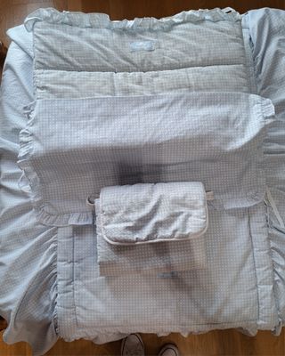 Edredón y chichonera bebé