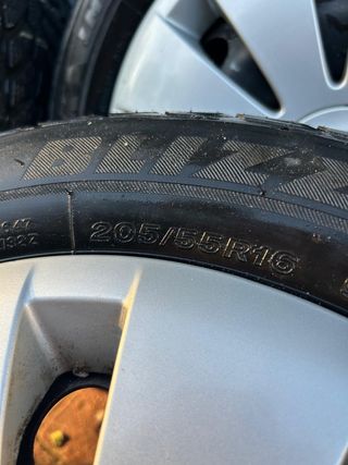 Rueda mercedes