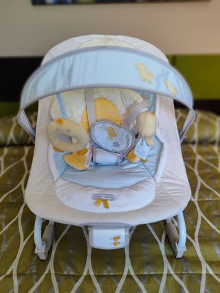 Hamaca mecedora pollito.