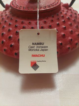 Tetera iwachu nambu de hierro fundido