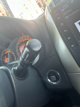 Toyota Auris 2007 en perfecto estado