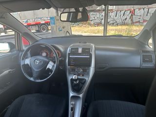 Toyota Auris 2007 en perfecto estado