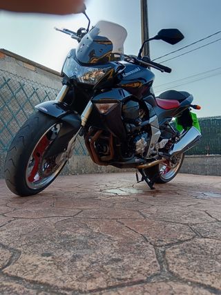 kawasaki Z1000