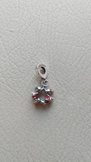 👍OFERTA Charm Minnie y Mickey beso 