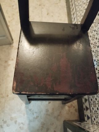 Banqueta o taburete madera maciza