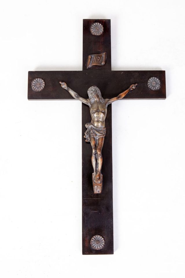 Crucifijo de pared 60 cm, madera y bronce, años 50