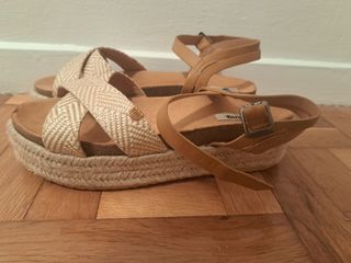 Sandalias Mustang