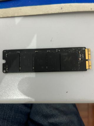 Macbook SSD de 128 gigabytes