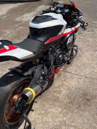 YAMAHA R1  YARK 2020