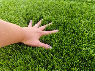 Césped artificial deportivo reutilizado