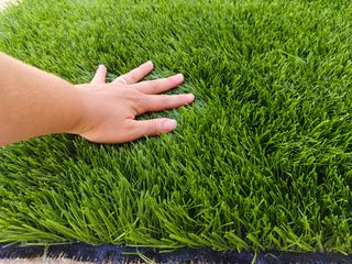 Césped artificial deportivo reutilizado