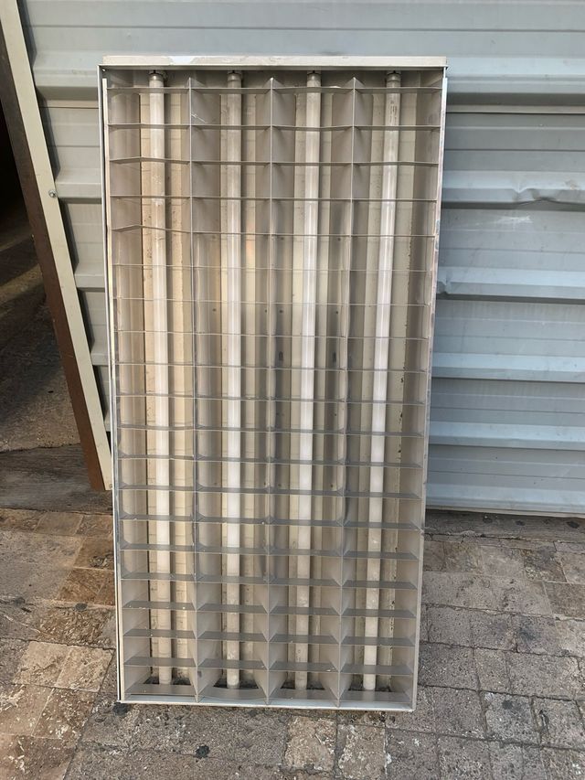 Pantallas plafon tubos fluorescentes 