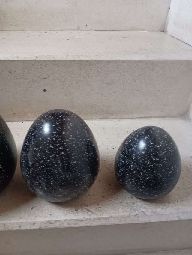 3 Huevos de decoración.