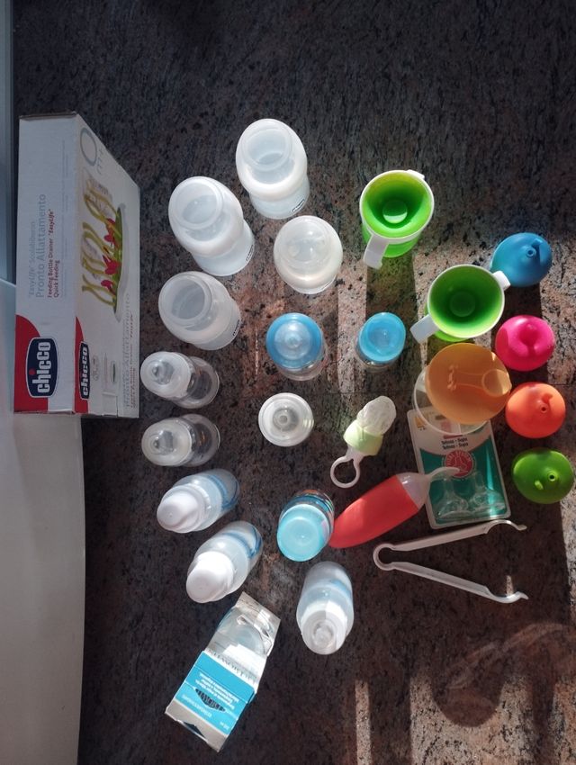 Lote biberones bebé y alimentación