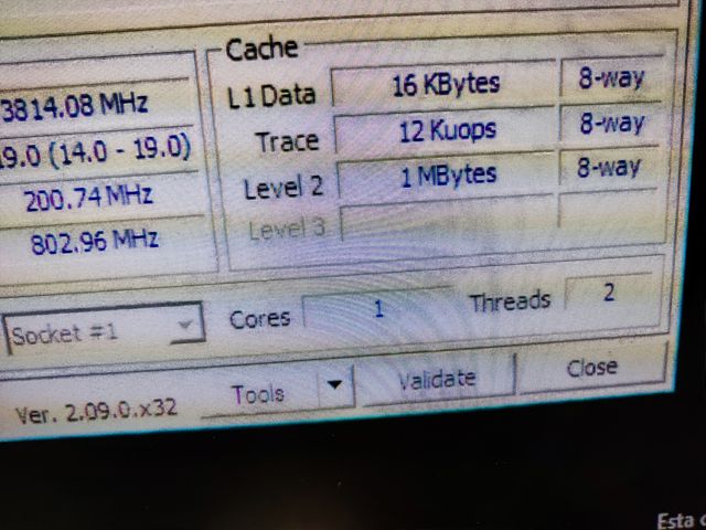 INTEL PENTIUM 4 P4  3.80 GHZ EXTREME 571  VINTAGE