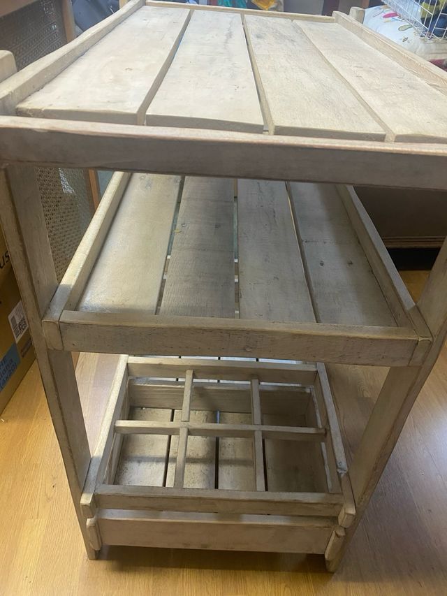 Camarera / mueble botellero