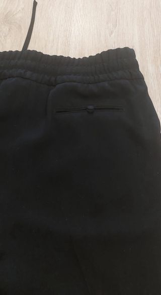 Pantalón negro