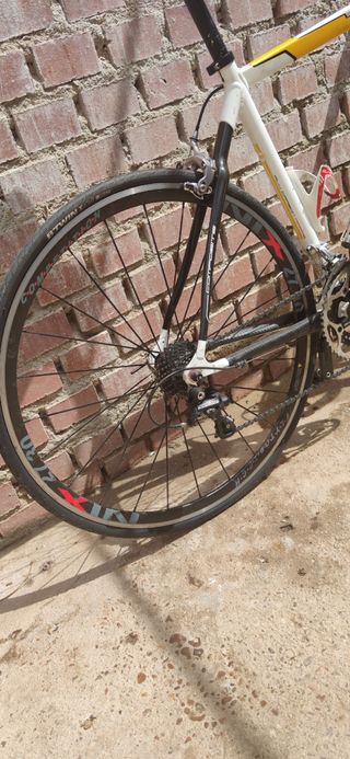 Bicicleta de carretera Btwin Alucarb 54'