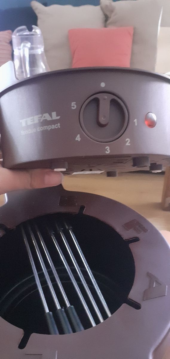 Fundue compacta eléctrica TEFAL