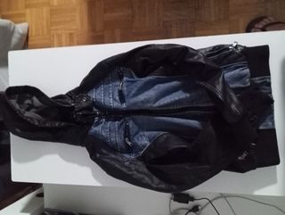 Cazadora EMP vaquera con mangas cuero