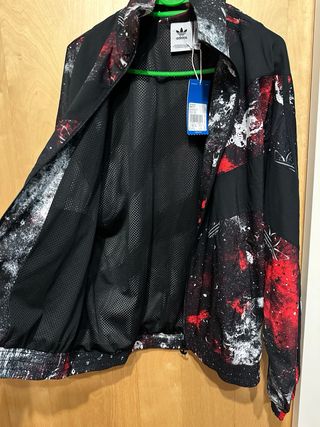 Adidas chaqueta chandal sin estrenar